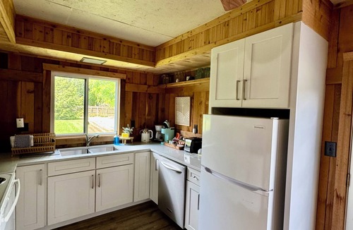 Benton Harbor Cottage | Perfect getaway! Modern, rustic cottage on the St. Joseph River.