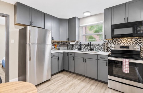 Tower Grove South Apartment | Pet-Friendly 1BR · Tower Grove · 3 mi SSM SLU · Free Parking