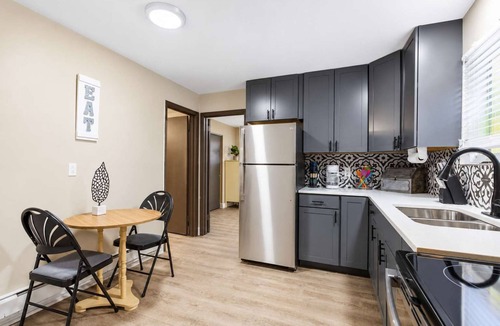Tower Grove South Apartment | Pet-Friendly 1BR · Tower Grove · 3 mi SSM SLU · Free Parking