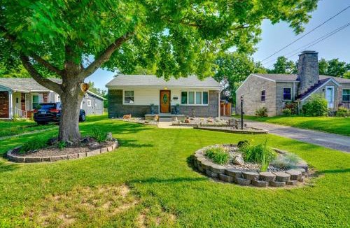 Clarksville House | Pet-Friendly Clarksville Home w/Central A/C
