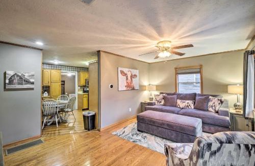 Clarksville House | Pet-Friendly Clarksville Home w/Central A/C