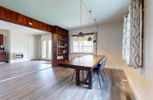 West Portsmouth House | Pet-friendly cottage bordering Shawnee State Forest. Minutes from Shawnee State Park, Roosevelt Lake, Turkey Creek Lake, nature center, and hiking trails.