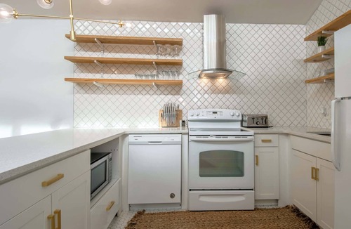 Hillwood Condo | Pet Friendly | Convenient Location