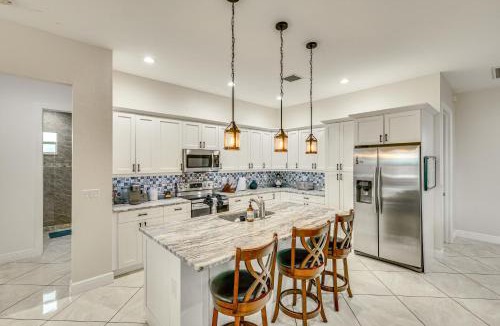 San Carlos Park House | Pet-Friendly Home w/Fenced Yard in Fort Myers!