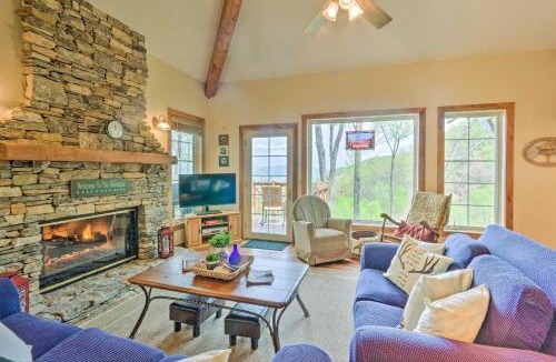 Mountain Air House | Pets Welcome: Quaint Blue Ridge Mountain Getaway!