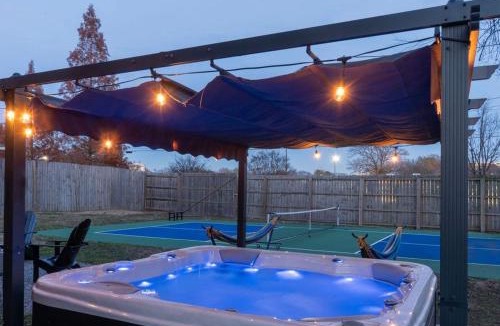 Midtown House | Pickleball Court Ev Power Dock Hot Tub Pool Table