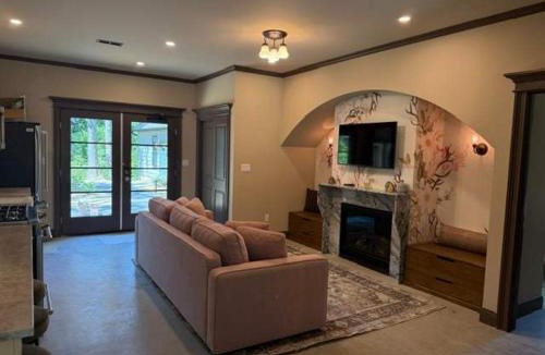New Buffalo Hotel | Pied A Terre - Bunk House Villa at Petite Acres