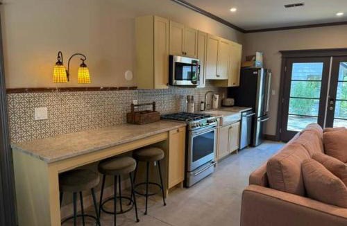 New Buffalo Hotel | Pied A Terre - Bunk House Villa at Petite Acres