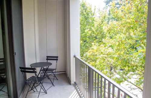 Batesville Apartment | Piedmont Place | Modern 2 Bedroom | Downtown Crozet