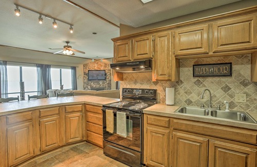 Dogwood House | Pittsburg Family House on Lake Bob Sandlin w/Dock!