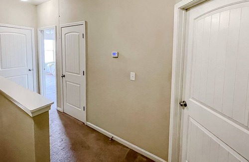 Stillwater Apartment | Pleasant 2BD/2.5BA + Gym - Stillwater