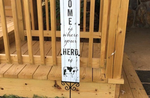 Burks Fork House | Porch n' Pasture Farm by Buffalo Mountain Getaway