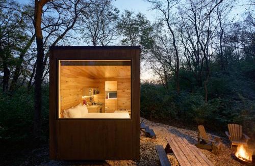 Nelsonville Other | Postcard Cabins Hocking Hills, Outdoor Collection by Marriott Bonvoy