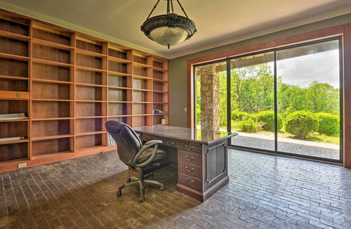 Independence House | Premier Appalachian Living w/ Panoramic Mtn Vistas