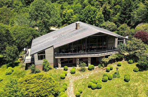 Independence House | Premier Appalachian Living w/ Panoramic Mtn Vistas
