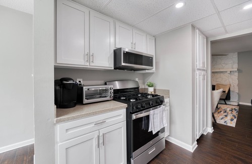 Peachtree Corners House | Premium Townhome #C w/2 King Beds & Luxury Baths