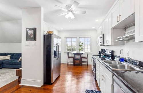 Milan Apartment | Prime Location and Luxury | 3br Streetcar + Dining