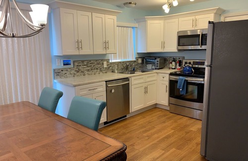Flint House | Pristine Clean and Sanitized Home Away From Home