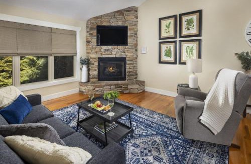 Skyland House | Private Aspen Cottage