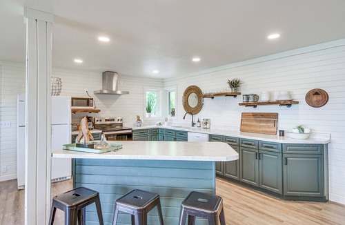 Brainerd Cottage | Private Beach: Lakefront Escape in Brainerd!