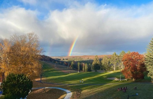Gaylord Apartment | Private Condos at Otsego Ski and Golf Resort