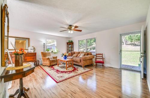 Berkeley Springs House | Private Deck: Berkeley Springs Getaway!