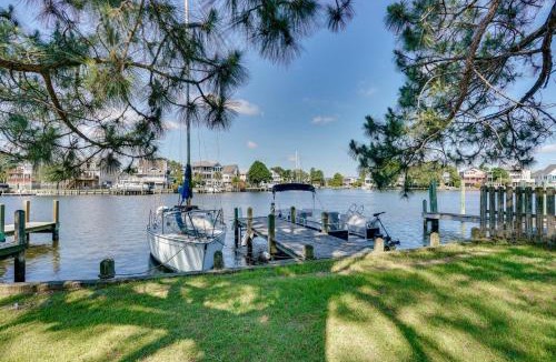 Colington Harbour House | Private Dock & Beach Access: Outer Banks Area Home