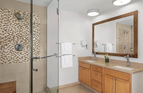 Sea Pines Resort | Private End Unit - Oceanfront Villa End at Marriot's Monarch at Sea Pines