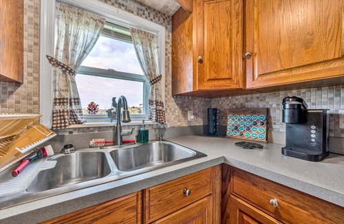 Gladehill Cottage | Private Farm Cottage surrounded fields, farm animals, mountain views & hot tub!
