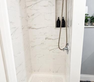 Lauderdale Lakes House | Private Guest Suite with Separate Entrance & Kitchen