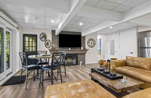 Charlevoix Apartment | Private Guest Suite | Lake Michigan | Beachfront | Remodeled | Pet Friendly