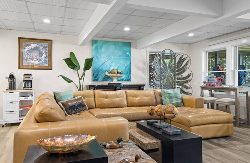 Charlevoix Apartment | Private Guest Suite | Lake Michigan | Beachfront | Remodeled | Pet Friendly