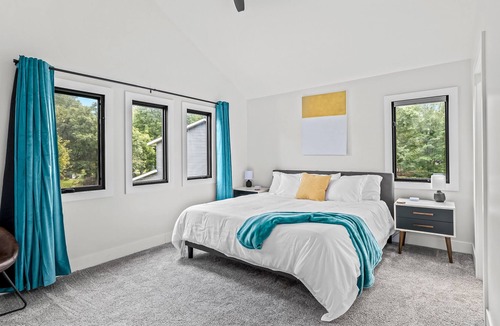 Midland House | Private Indoor Pool and Hot Tub- Perfect for Families