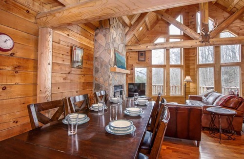 Vilas Cabin | Private Mountain Escape