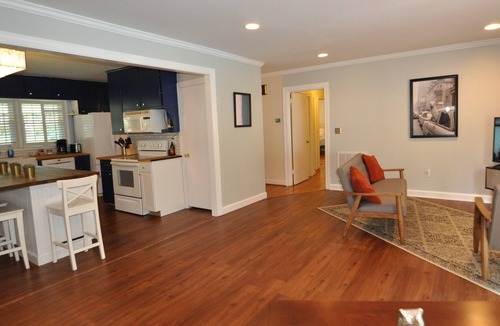 Wade Hampton House | Private Pool, Sleeps 10, Minutes to Downtown and Greer