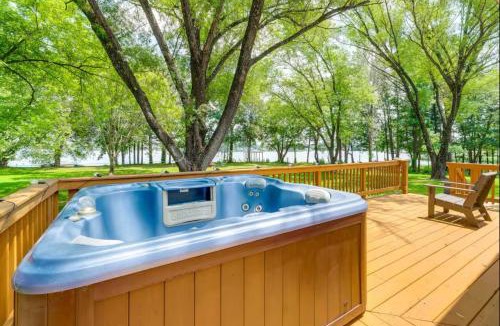 Colonial Beach House | Private Waterfront Retreat with dock on 7 acre