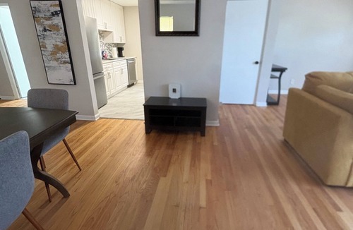 University City House | Quaint 2-bedroom house with AC in University City
