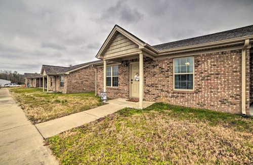 Murray Apartment | Quaint Family Home Near Downtown Murray & MSU