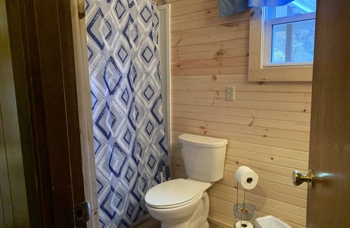 Bluewell Other | Quaint farmhouse on the Bluestone River, minutes from the Hatfield McCoy trails.
