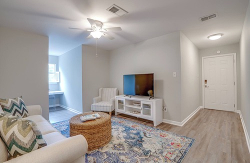 Old Town Apartment | Quaint loft in the heart of downtown Bay St. Louis