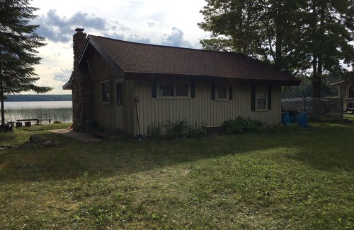 Au Train Cabin | Quaint Remodeled Cabin on Beautiful Au Train Lake