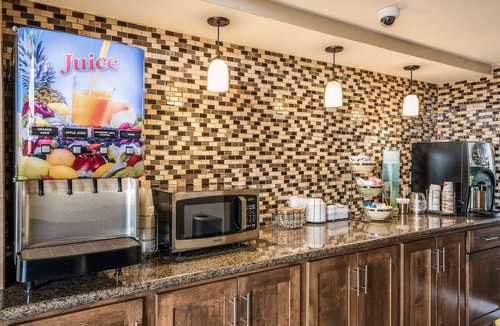 Caddo Valley Hotel | Quality Inn Arkadelphia - University Area