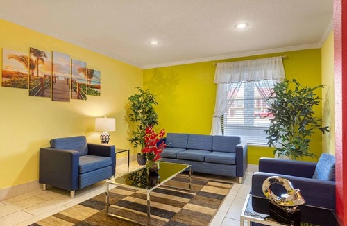 Cleveland Hotel | Quality Inn Cleveland