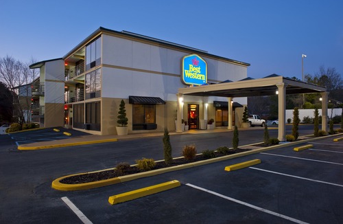 Columbus Hotel | Quality Inn Columbus