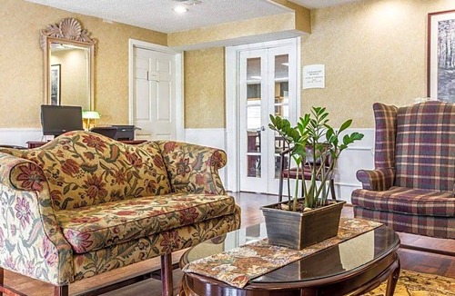 Conyers Hotel | Quality Inn Conyers I-20