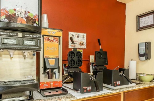 Jackson Hotel | Quality Inn Jackson
