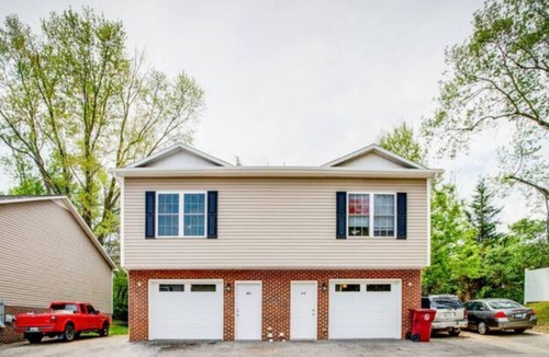 Johnson City House | Quiet, Clean, 2 story home. 2 beds, 2 baths, 1 car garage. No pets. No Smoking.