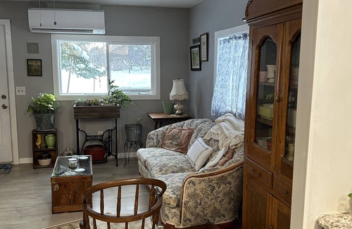 Gladwin House | Quiet Retreat near Golf Courses at Sugar Springs