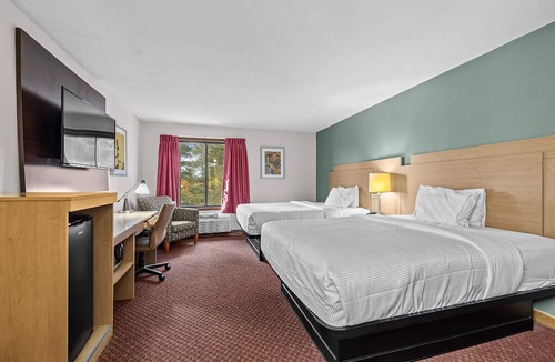 Stevens Point Hotel | Ramada by Wyndham Stevens Point