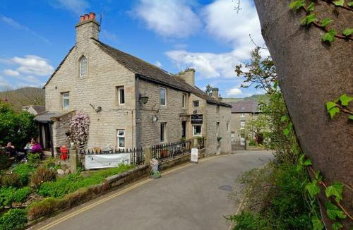 Castleton House | Ramblers Rest